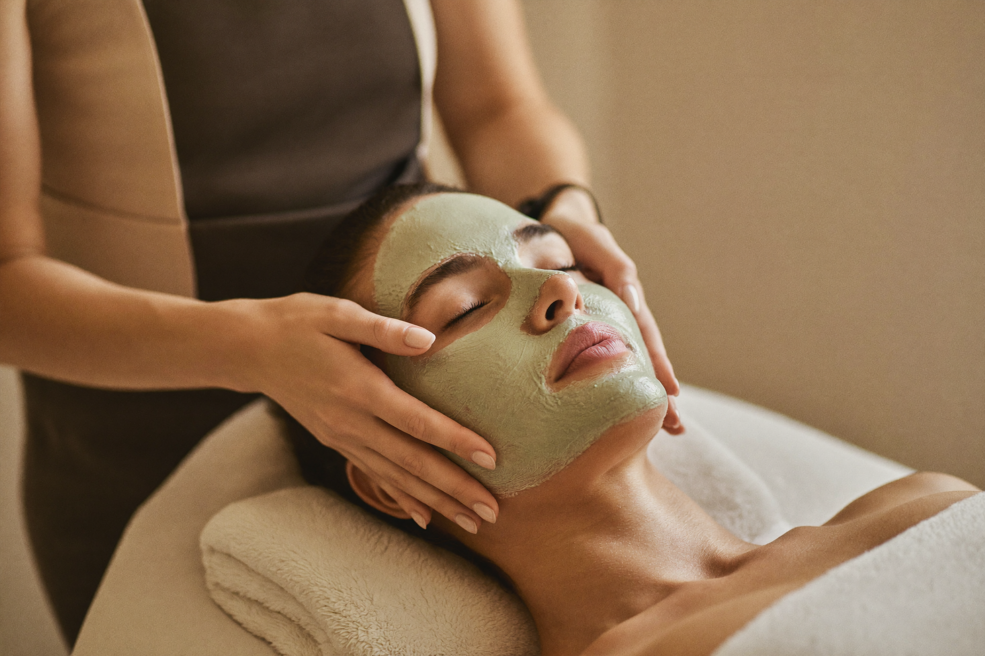 Trattamenti viso e make-up